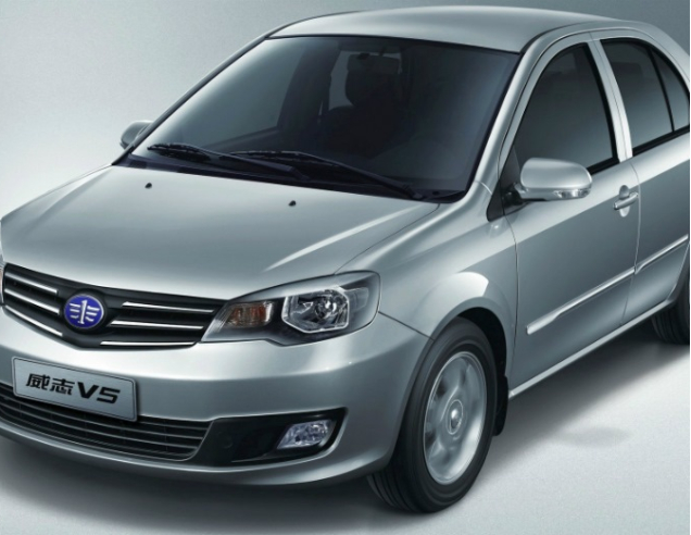 Auto Fußmatten FAW V-5 (2009-…)