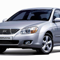 Auto Fußmatten Kia Cerato (2003-2008)