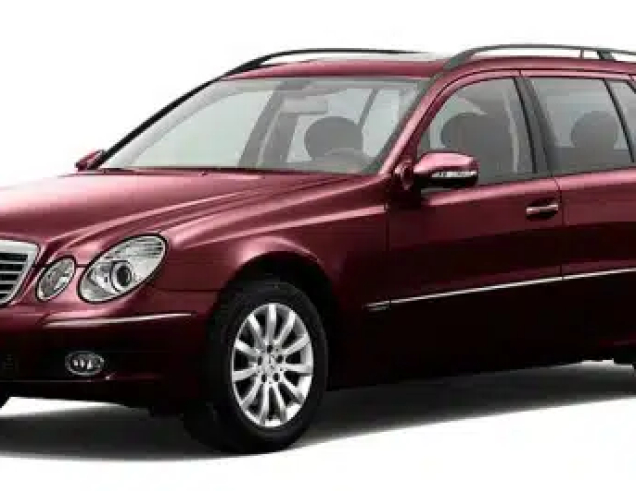 Auto Fußmatten Mercedes-Benz W211 E-Class (2002-2009)