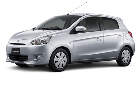 Auto Fußmatten Mitsubishi Mirage (2012-…)