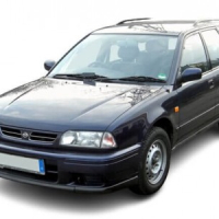 Auto Fußmatten Nissan Primera P-10 (1990-1996)