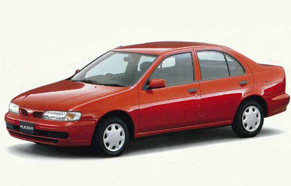 Auto Fußmatten Nissan Almera (1995-2000)