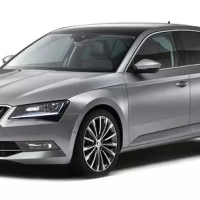 Auto Fußmatten Skoda Superb (2015-…)