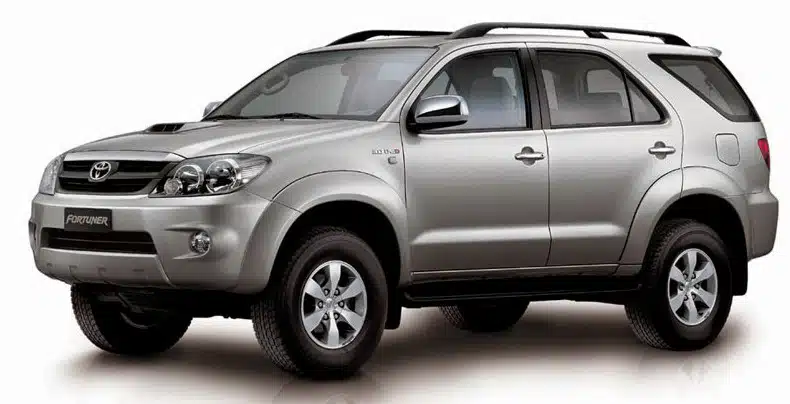 Auto Fußmatten Toyota Fortuner (2004-2015)