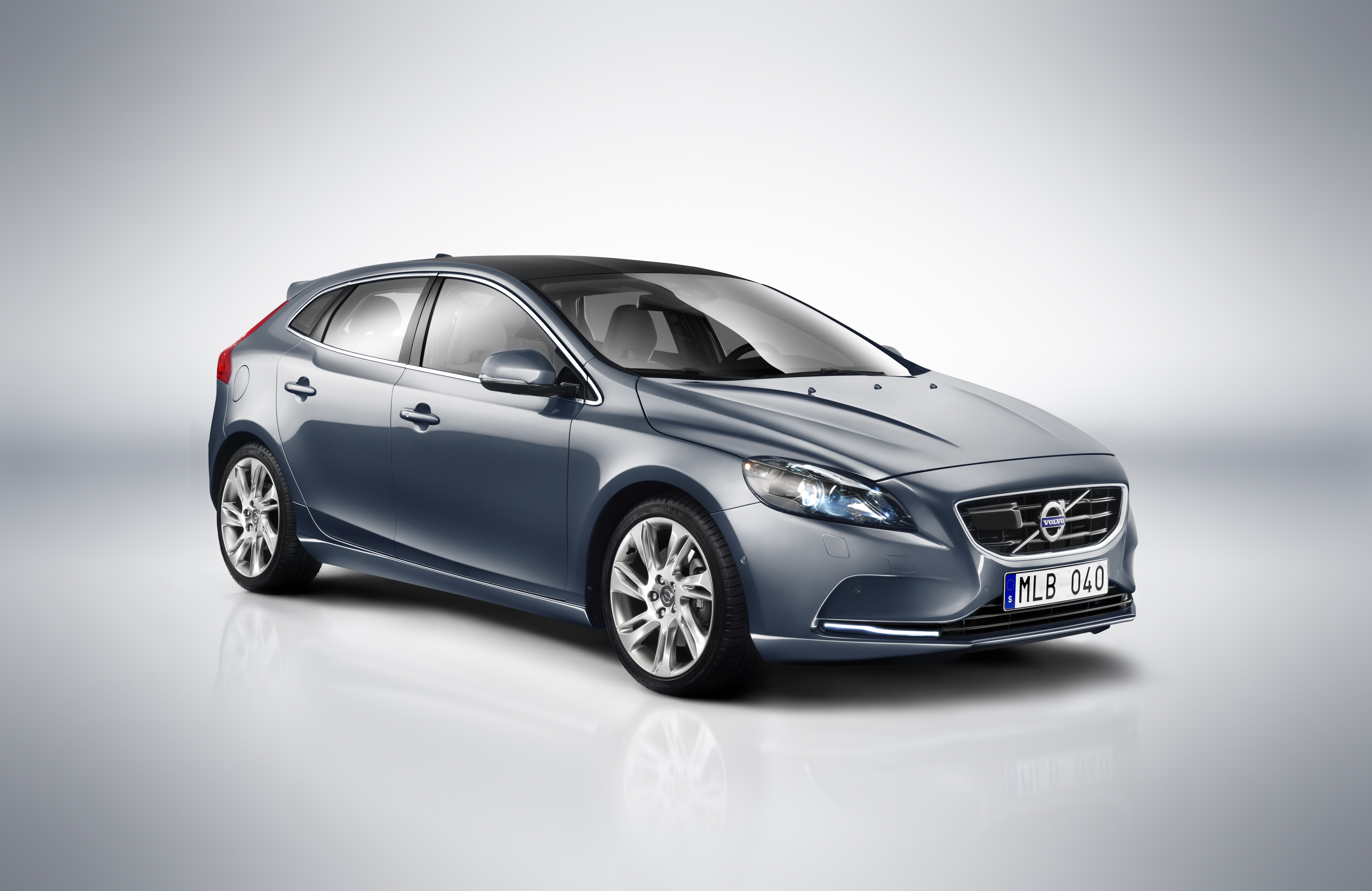 Auto Fußmatten Volvo V40 (Cross Country) (2012-2016)