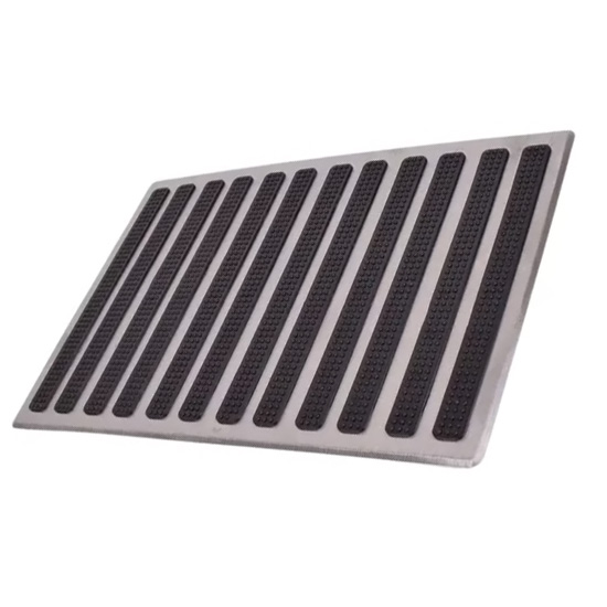 Covoras auto universal din aluminiu pentru talpa 23.5 x 16 cm
